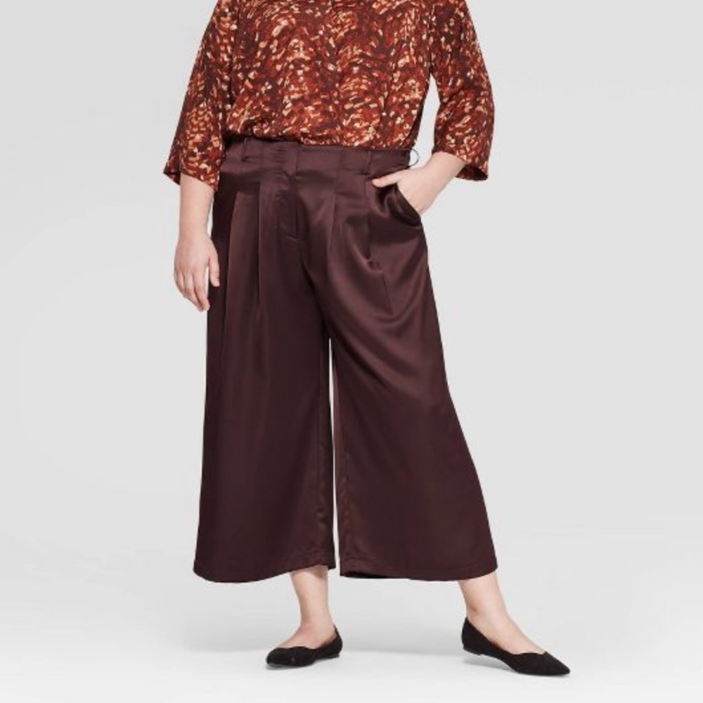 Cute Gauchos! Like New! Worn once.